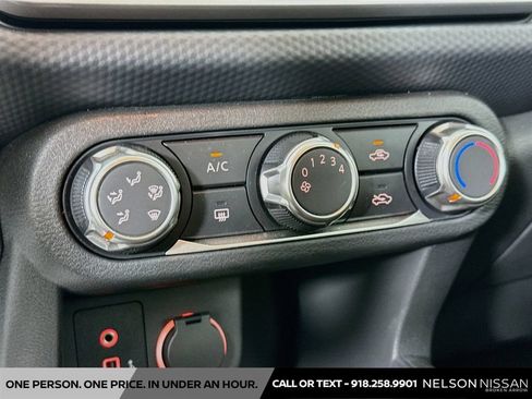 Certified 2025 Nissan Kicks Play S FWD image 15