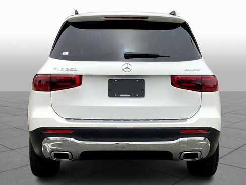 New 2025 Mercedes-Benz GLB 250 4MATIC image 4