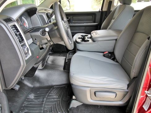 Used 2015 RAM 2500 Tradesman w/ Chrome Appearance Group AWD/4WD image 23