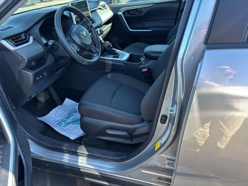 Used 2023 Toyota RAV4 LE image 11