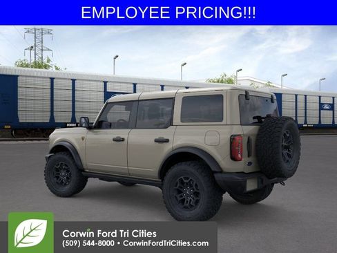 New 2026 Ford Bronco Badlands AWD/4WD image 5