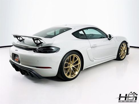 Used 2022 Porsche 718 Cayman GT4 RWD image 6