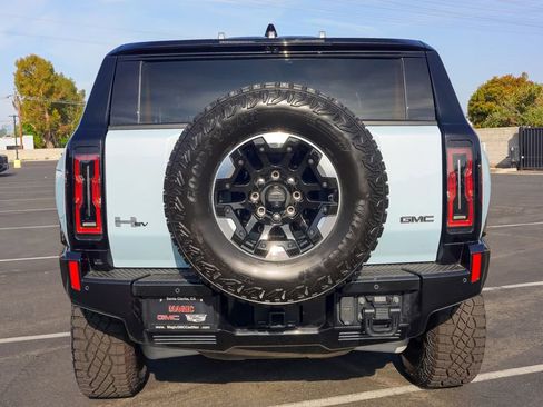 Used 2025 GMC Hummer EV 2X w/ Extreme Off-Road Package image 15