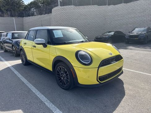 New 2025 MINI Cooper S image 2