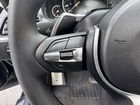 Used 2014 BMW 650i xDrive Convertible image 21