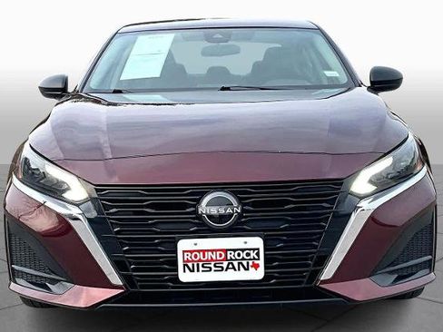 Certified 2025 Nissan Altima 2.5 SV image 4