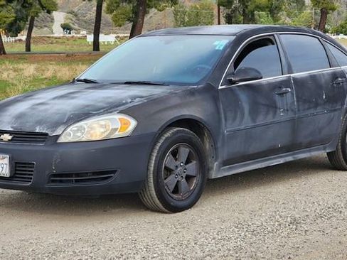 Used 2010 Chevrolet Impala LT image 2
