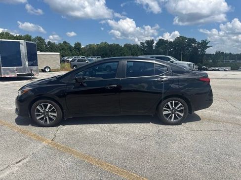 Used 2025 Nissan Versa S w/ S Plus Package FWD image 2