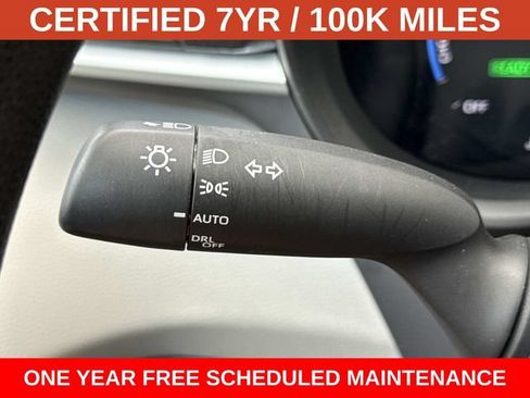 Used 2024 Toyota Sienna LE AWD/4WD image 26
