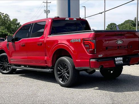Used 2024 Ford F150 Lariat w/ Equipment Group 502A High AWD/4WD image 11