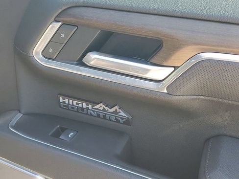 Certified 2025 Chevrolet Silverado 1500 High Country image 49