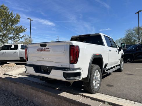 Used 2020 GMC Sierra 2500 Denali w/ Denali Ultimate Package image 3