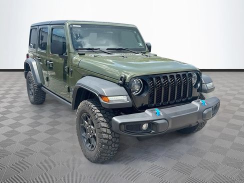 Used 2023 Jeep Wrangler Unlimited w/ Cold Weather Group AWD/4WD image 4