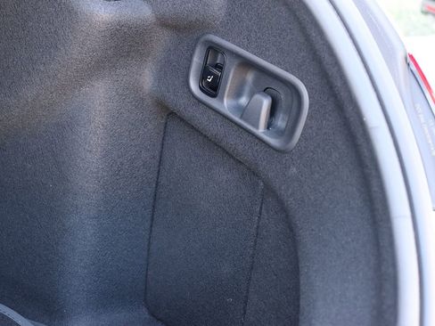 Used 2025 Mercedes-Benz C 300 Sedan image 53