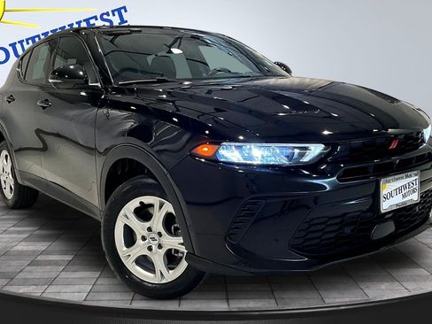 Used 2023 Dodge Hornet GT w/ Tech Pack w/o Parking AWD/4WD image 3