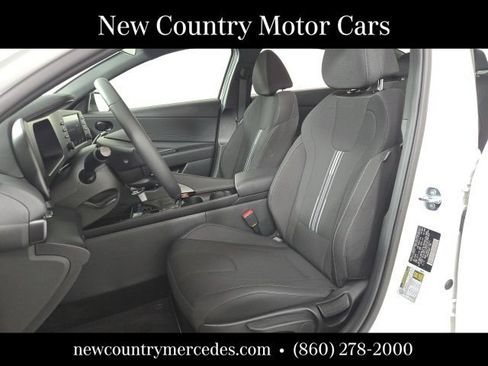 Used 2026 Hyundai Elantra SEL Sport Premium FWD image 9