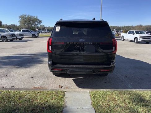 Used 2025 Ford Expedition Tremor image 7