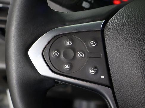 Used 2023 Chevrolet Traverse LT w/ LPO, Floor Liner Package image 48