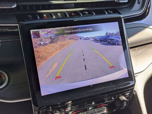 Certified 2022 Jeep Grand Cherokee L Limited AWD/4WD image 19
