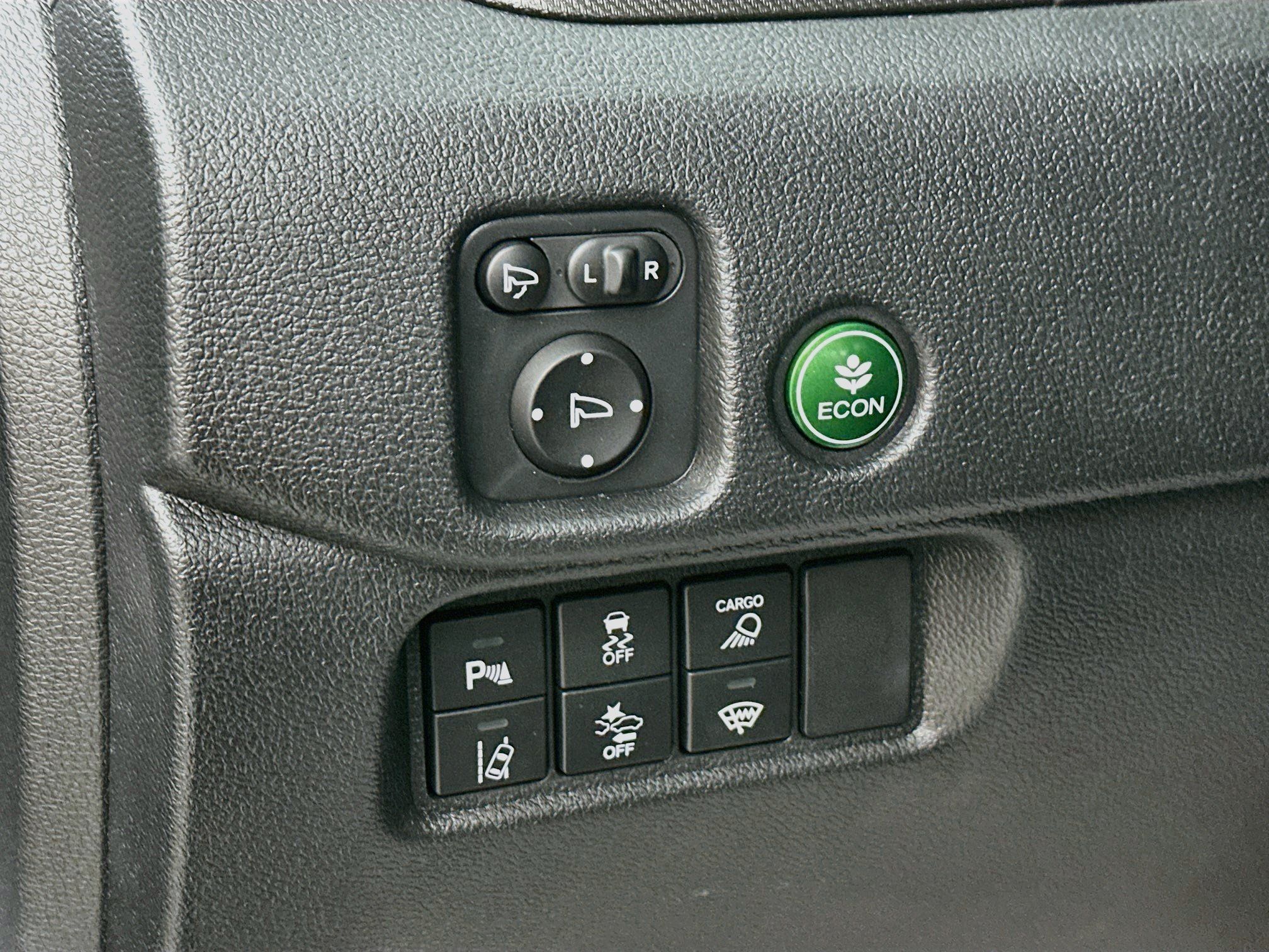 Used 2025 Honda Ridgeline TrailSport image 10