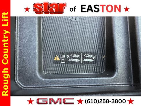 Used 2020 GMC Sierra 2500 AT4 w/ AT4 Premium Package image 27