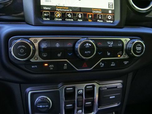 Used 2023 Jeep Wrangler Unlimited Rubicon 392 image 14