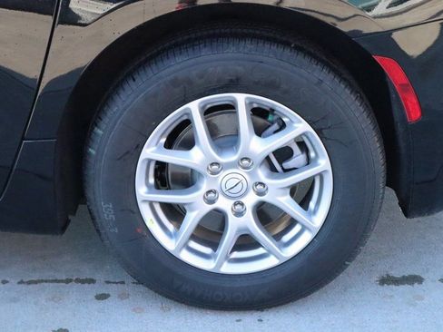 New 2026 Chrysler Pacifica Select FWD image 19