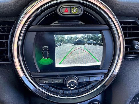 Used 2020 MINI Cooper S image 12