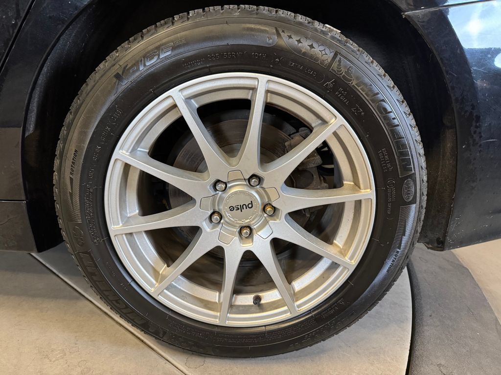 Used 2019 Ford Fusion SE AWD/4WD image 26