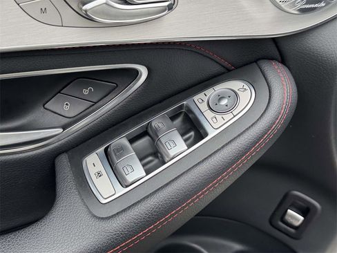 Used 2018 Mercedes-Benz GLC 43 AMG 4MATIC image 13