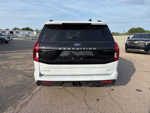 Certified 2025 Ford Expedition Max Active AWD/4WD image 6