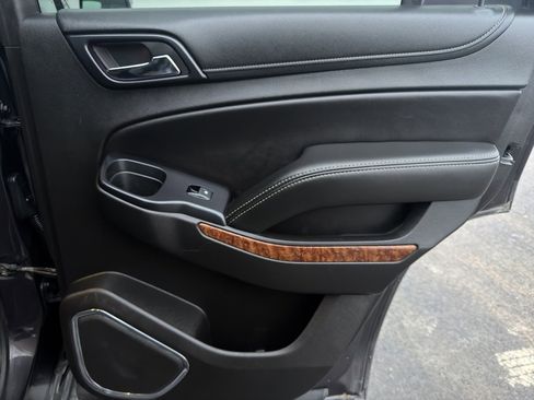 Used 2018 Chevrolet Tahoe Premier image 35
