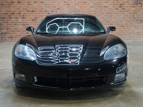 Used 2008 Chevrolet Corvette Coupe w/ Preferred Equipment Group RWD image 5