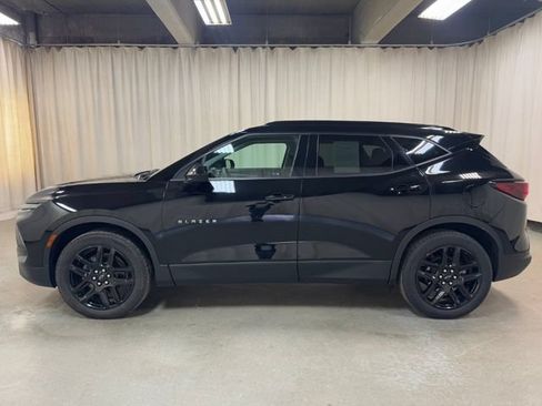 Used 2024 Chevrolet Blazer LT w/ Convenience Package AWD/4WD image 8