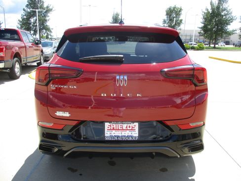 Used 2026 Buick Encore GX Sport Touring w/ Advanced Technology Package AWD/4WD image 5