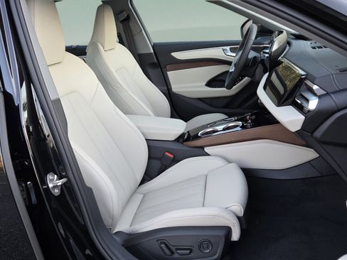 New 2026 Audi A6 Premium Plus AWD/4WD image 18