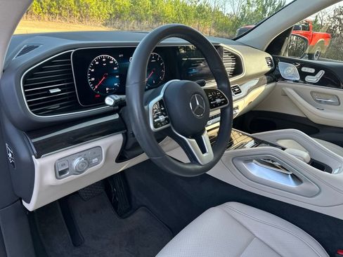 Used 2020 Mercedes-Benz GLE 350 4MATIC image 18