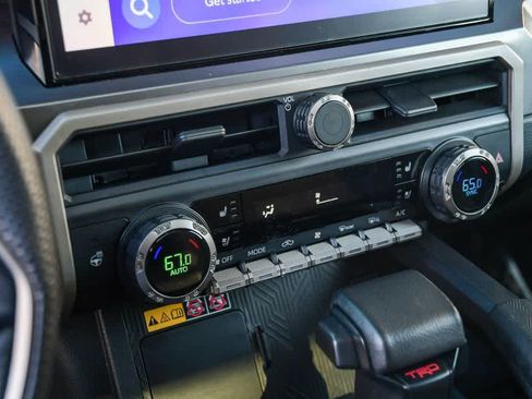 Used 2024 Toyota Tacoma TRD Sport w/ TRD Sport Premium Package AWD/4WD image 23