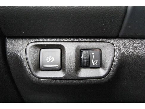 Used 2023 GMC Acadia SLE w/ Driver Convenience Package image 19