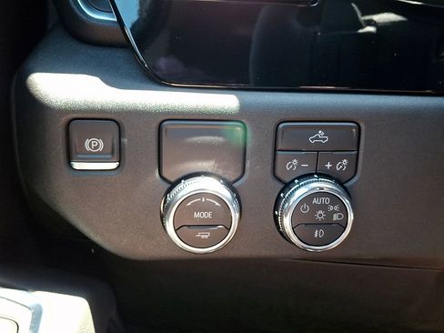 New 2025 GMC Sierra 1500 Elevation w/ Preferred Package RWD image 15