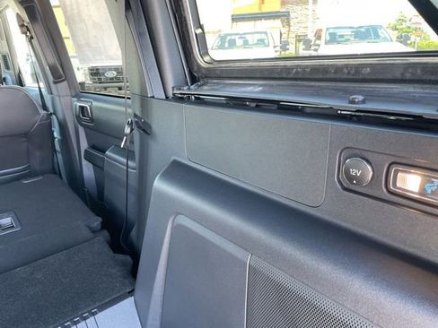 New 2026 Ford Bronco Outer Banks w/ Sasquatch Package AWD/4WD image 74