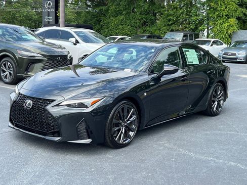 Certified 2025 Lexus IS 350 F Sport RWD image 2