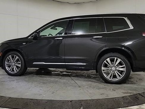 Certified 2024 Cadillac XT6 Premium Luxury w/ LPO, Floor Liner Package image 5