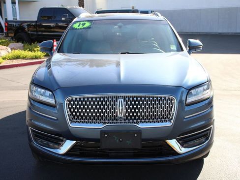Used 2019 Lincoln Nautilus Reserve FWD image 9