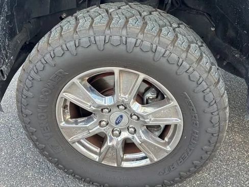 Used 2018 Ford F150 XLT AWD/4WD image 16