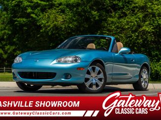 Used 2001 MAZDA MX-5 Miata RWD video 1