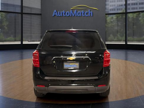 Used 2017 Chevrolet Equinox LS image 9