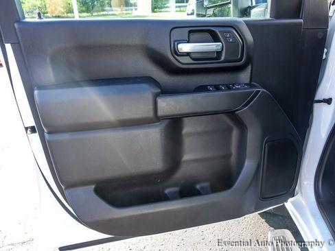 Used 2022 Chevrolet Silverado 2500 Custom w/ Custom Value Package image 25