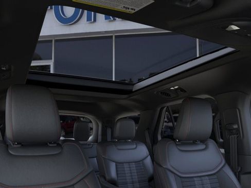 New 2026 Ford Explorer ST-Line w/ ST-Line Street Pack image 22