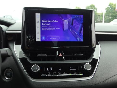 Used 2026 Toyota Corolla SE image 19